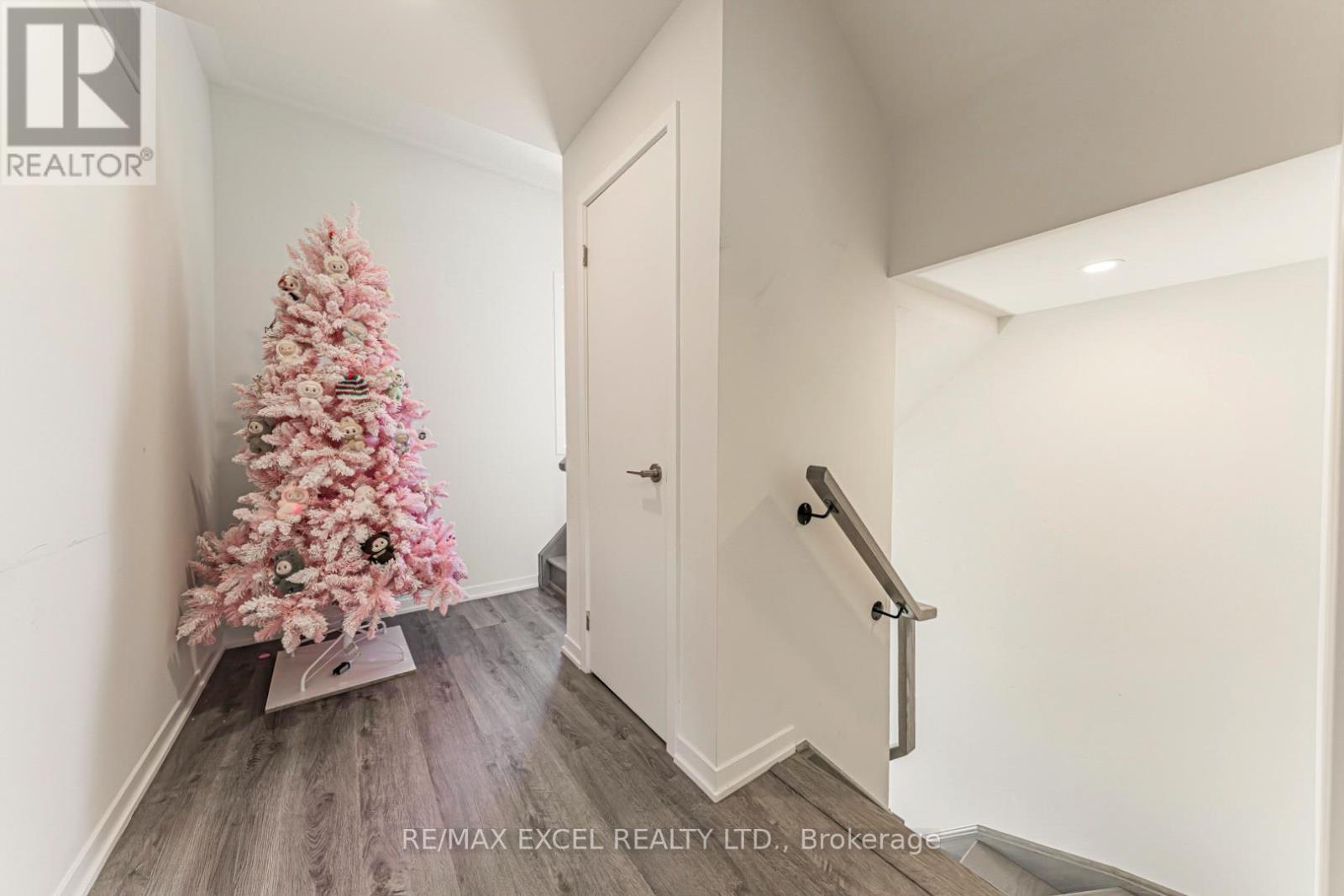 3 MABLE SMITH WAY - 12