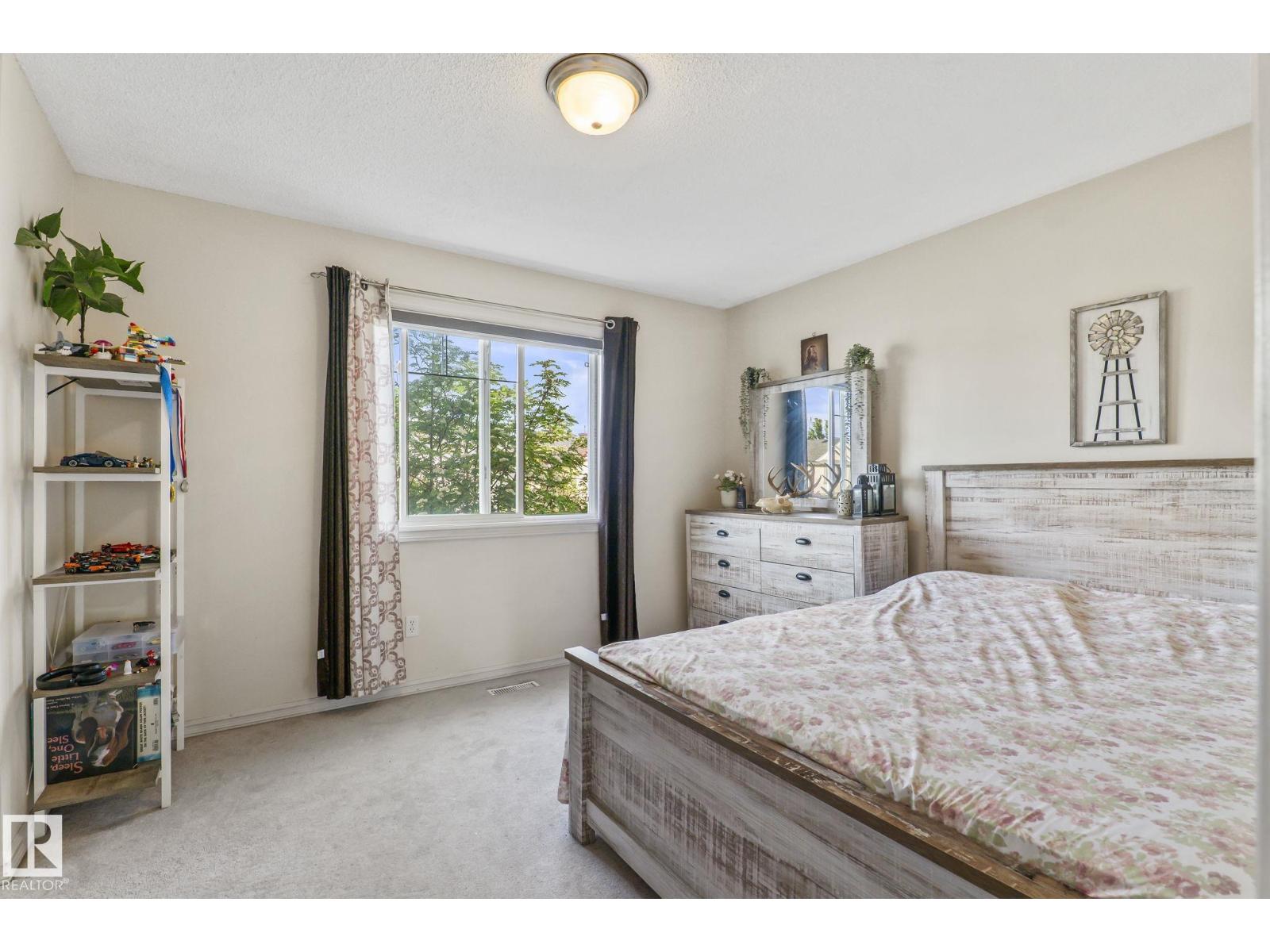 220 85ST SW - 15