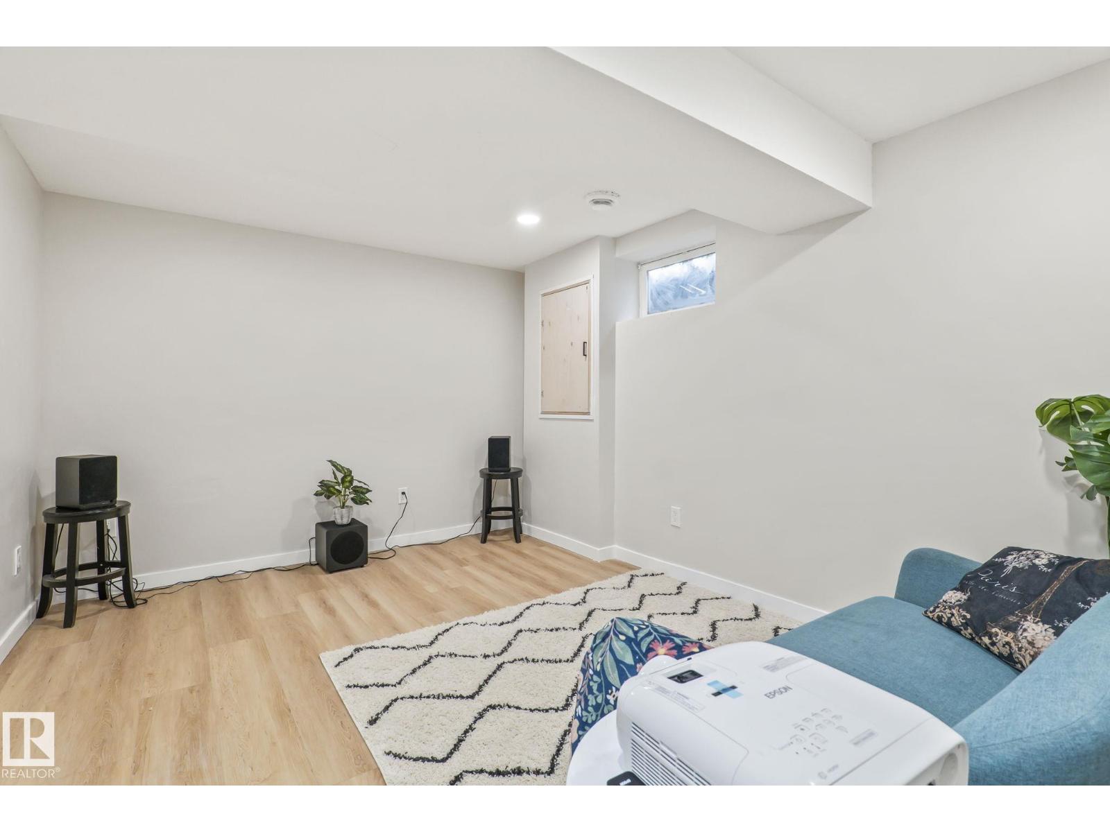 220 85ST SW - 23