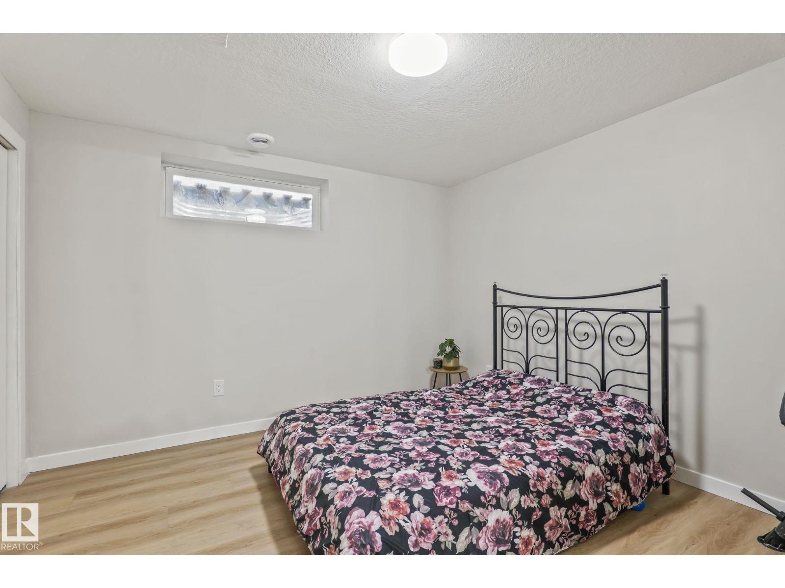 220 85ST SW - 24
