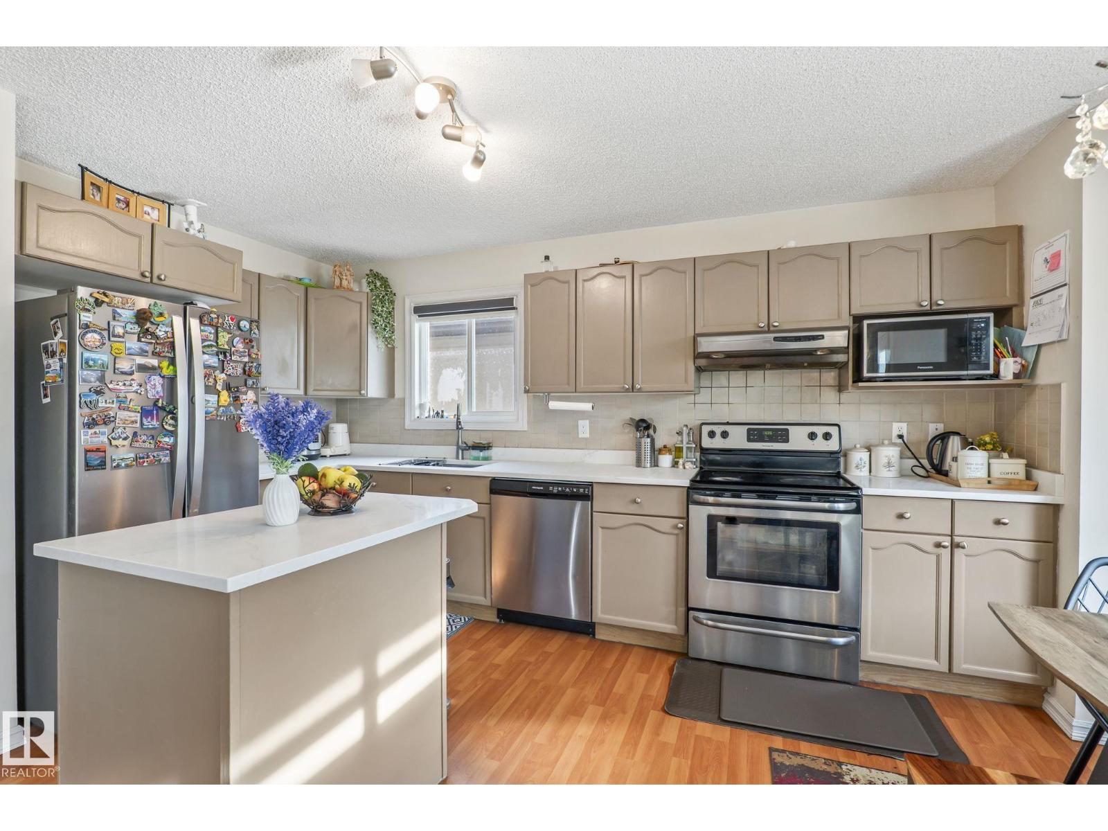 220 85ST SW - 9