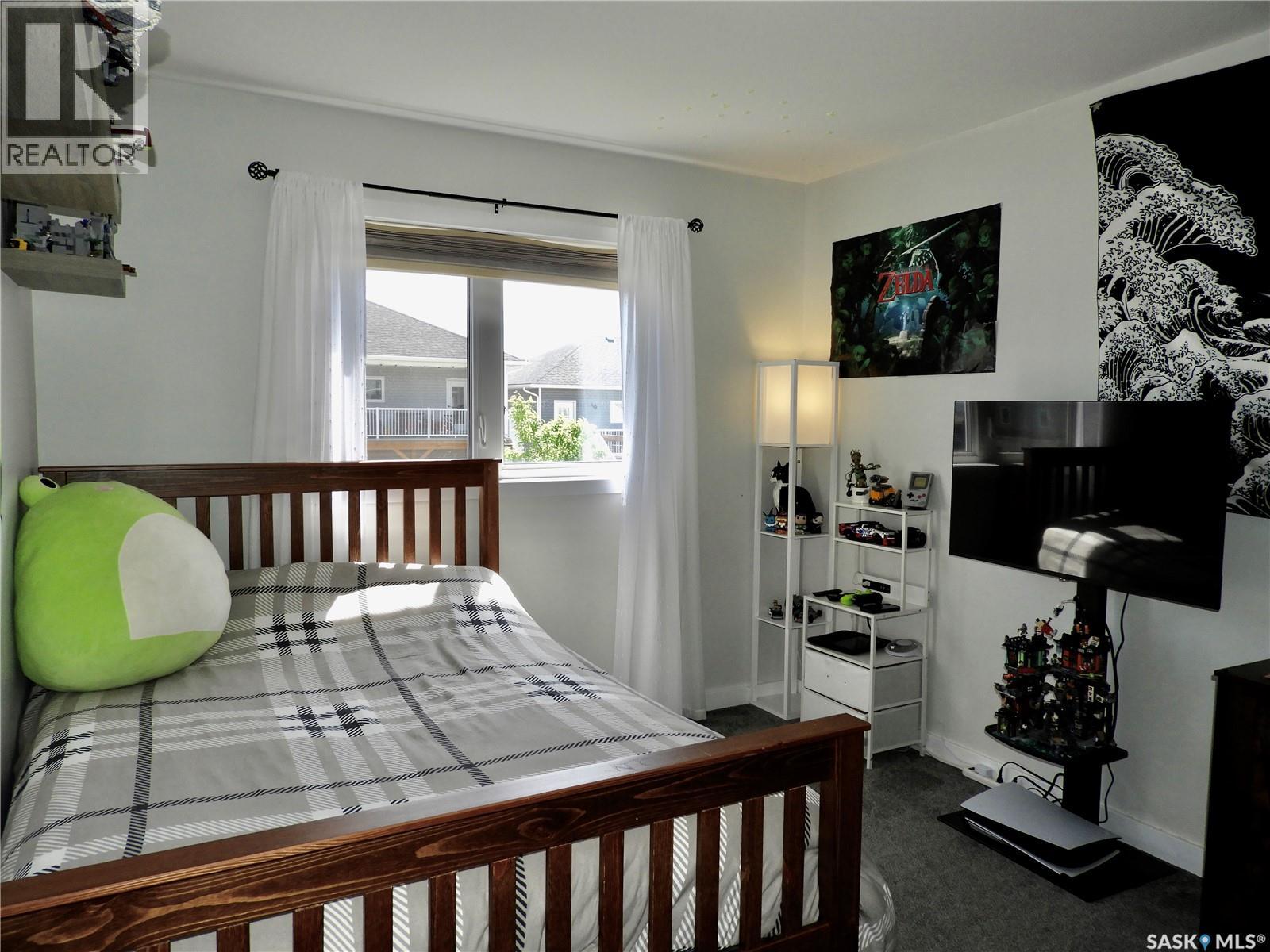 715 SCOTT CRESCENT — photo 14