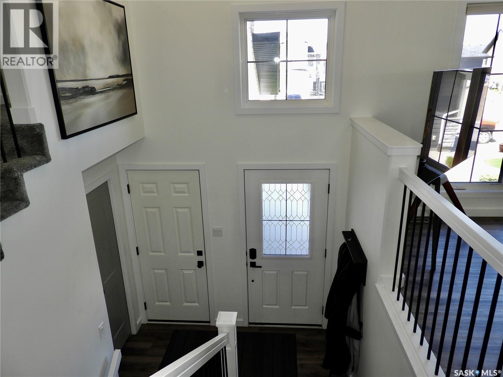 715 SCOTT CRESCENT — photo 22