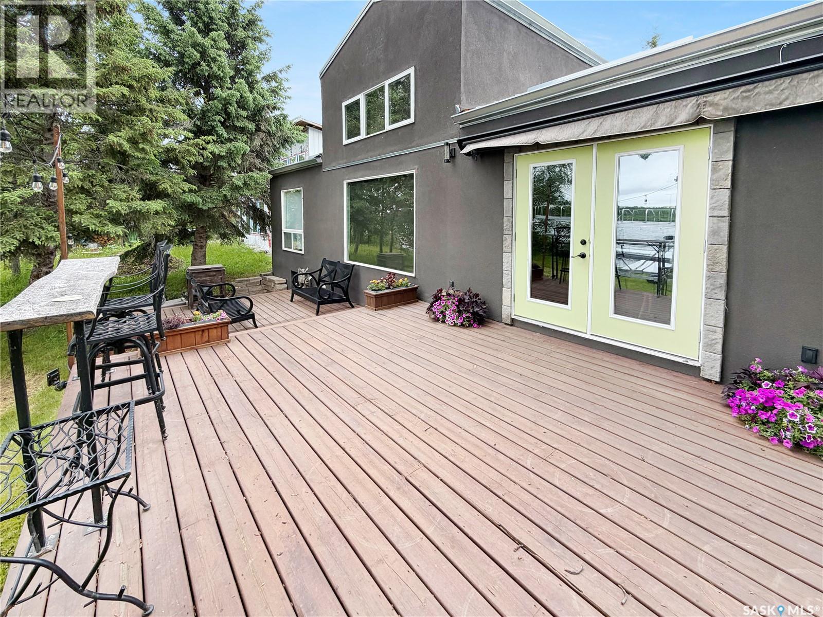 707 Sunset STREET N - 25