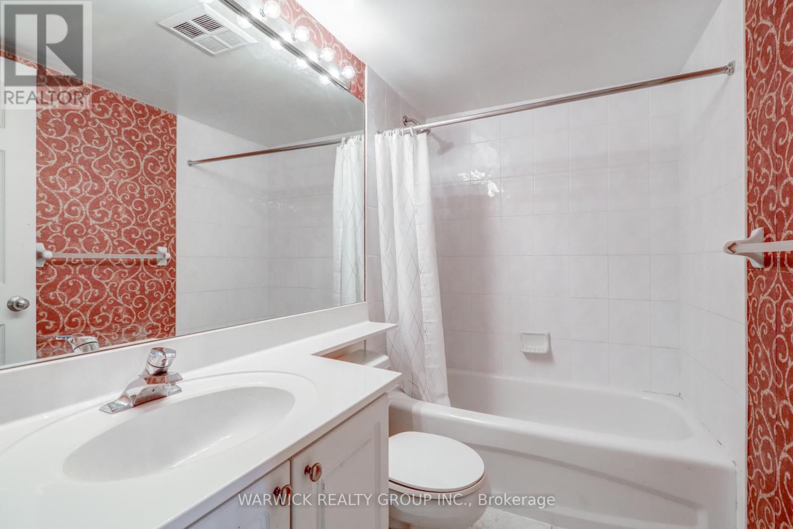#903 30 HARRISON GARDEN BOULEVARD - 18