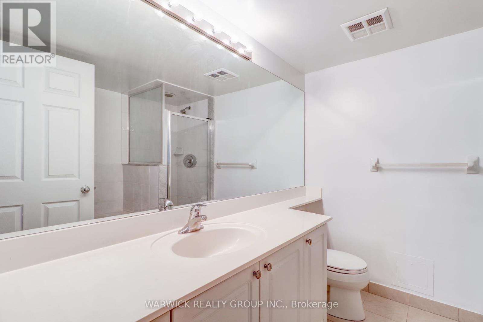 #903 30 HARRISON GARDEN BOULEVARD - 22