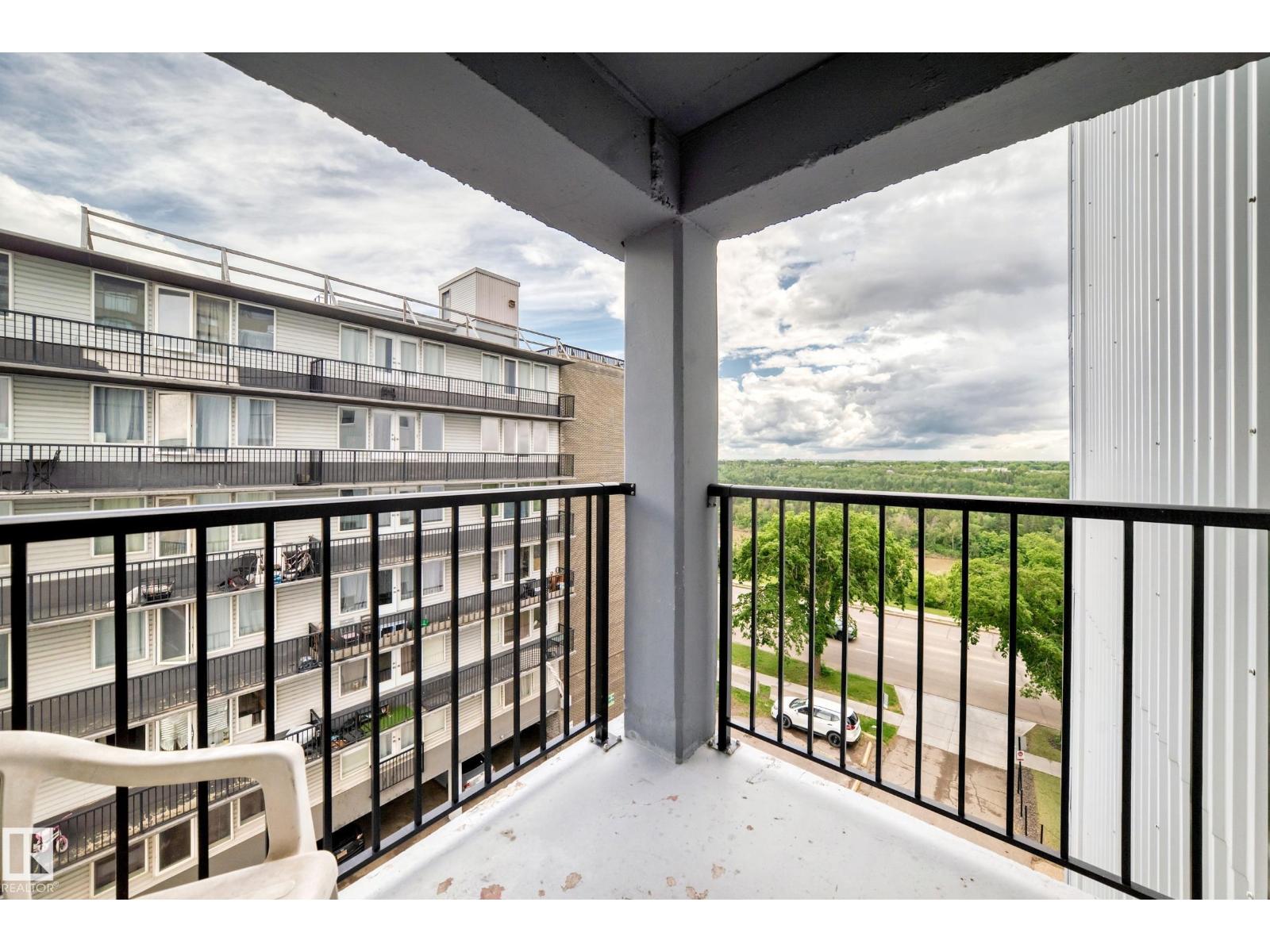 #505 8310 JASPER AV NW — photo 18