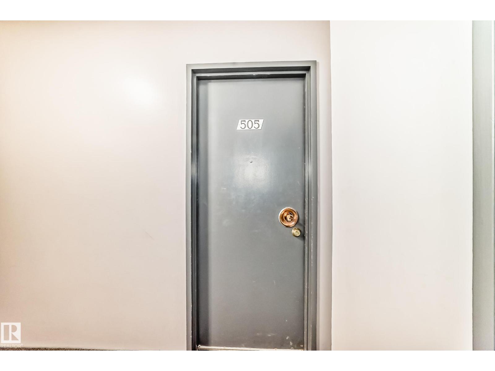 #505 8310 JASPER AV NW — photo 34