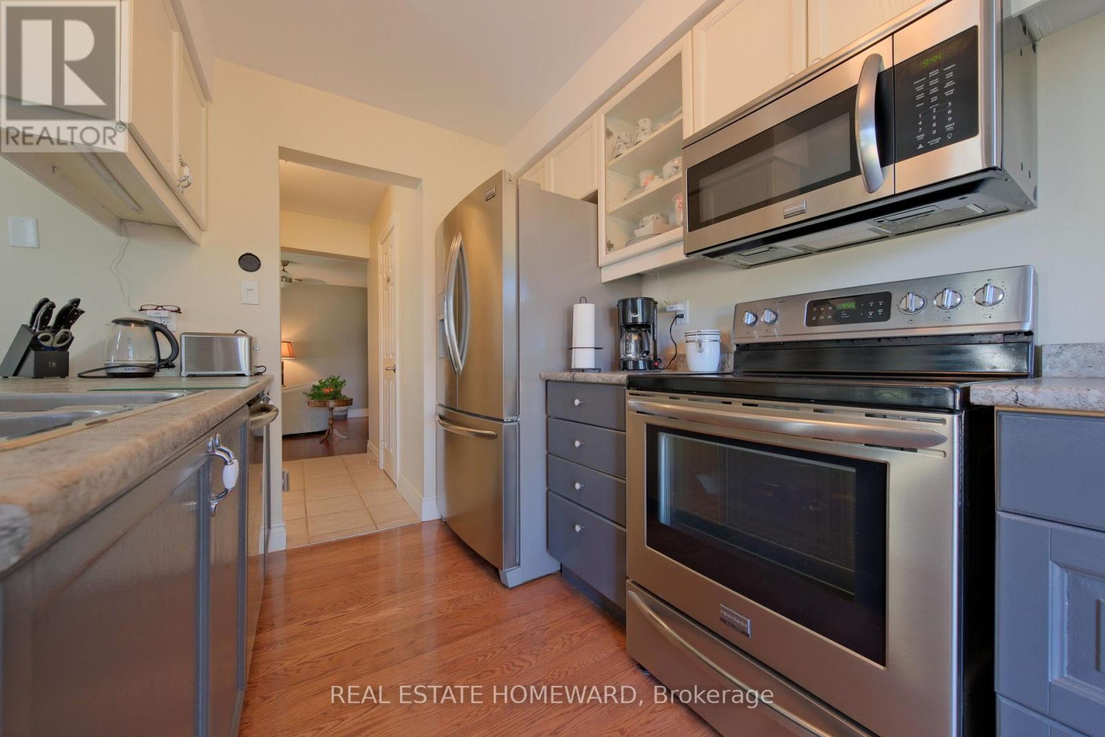 2188 FERGUSON STREET - 15
