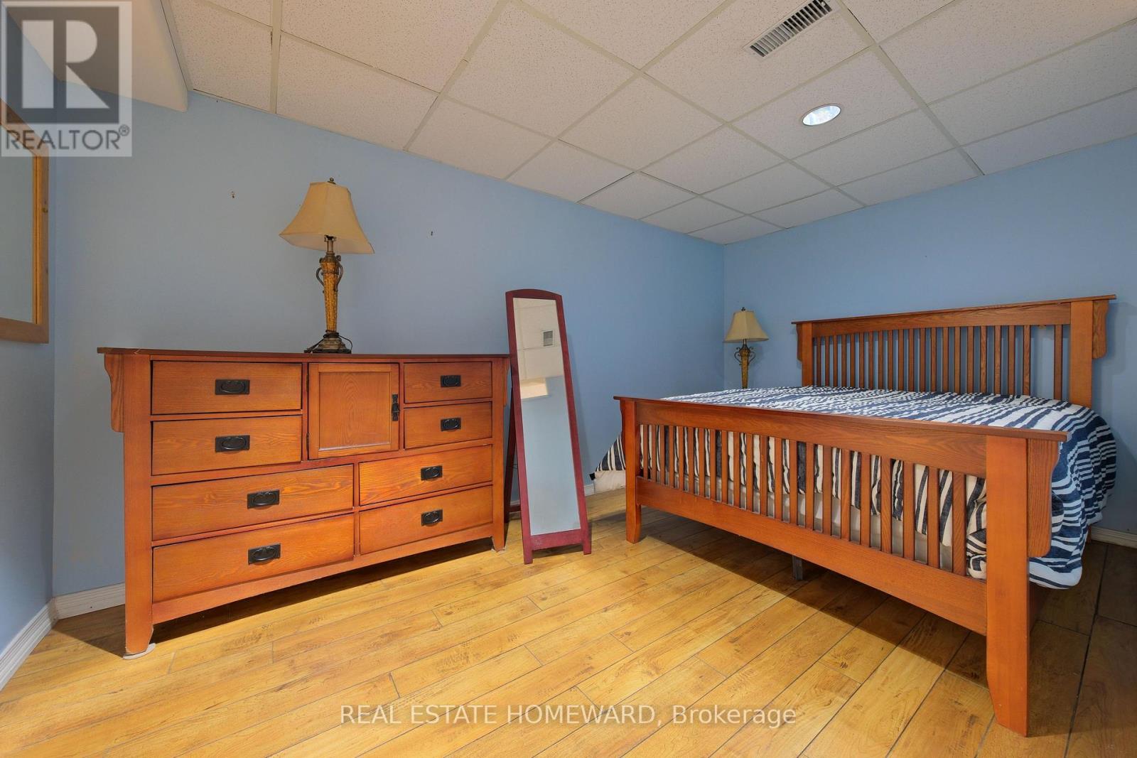 2188 FERGUSON STREET - 38