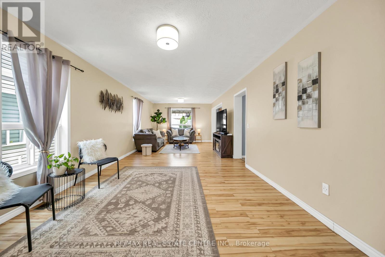 312 RAY STREET - 10