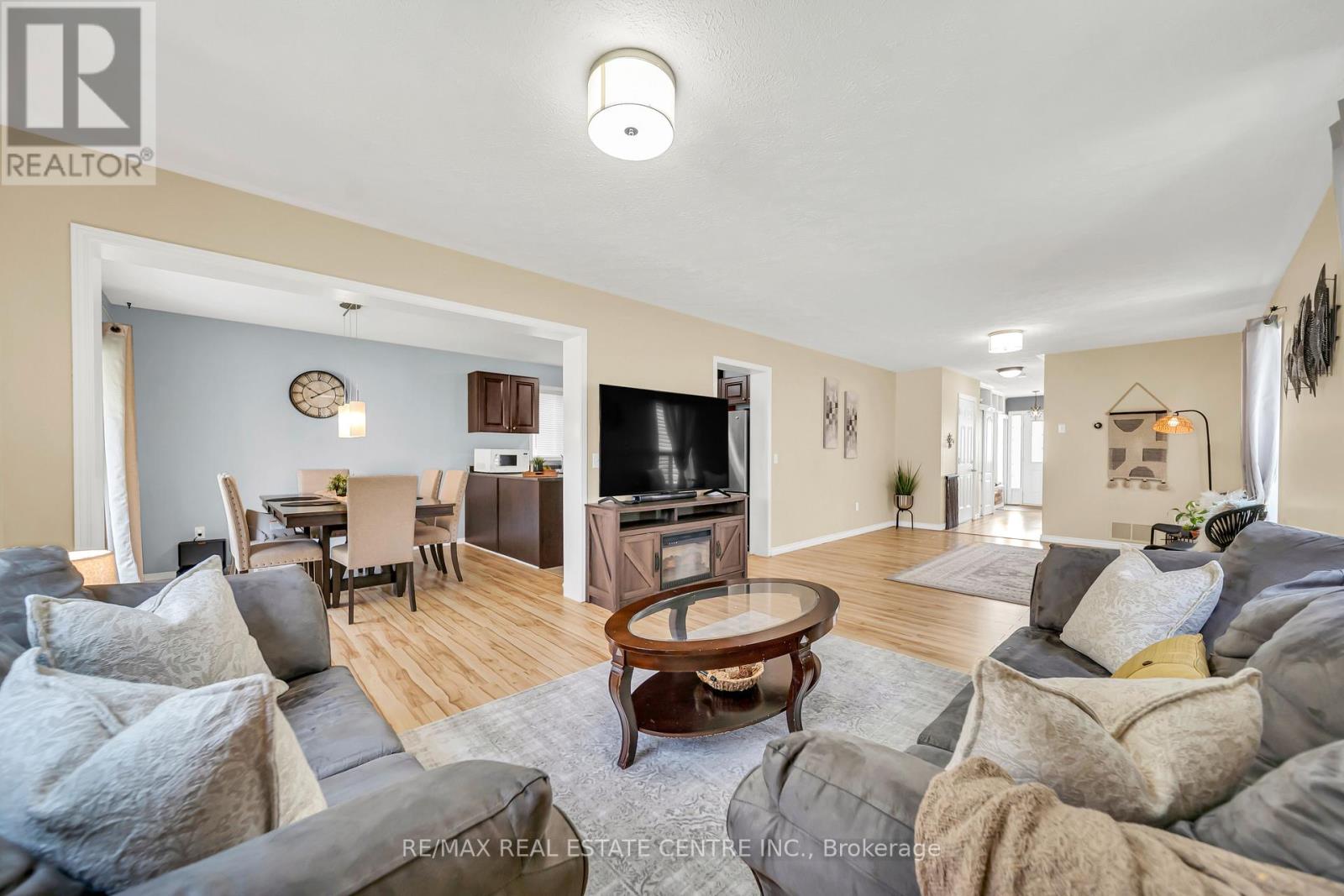 312 RAY STREET - 15