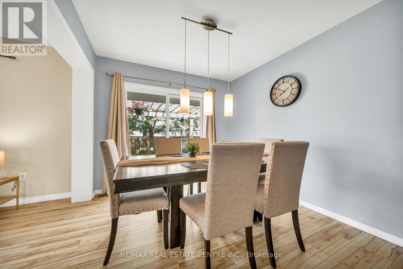 312 RAY STREET - 16