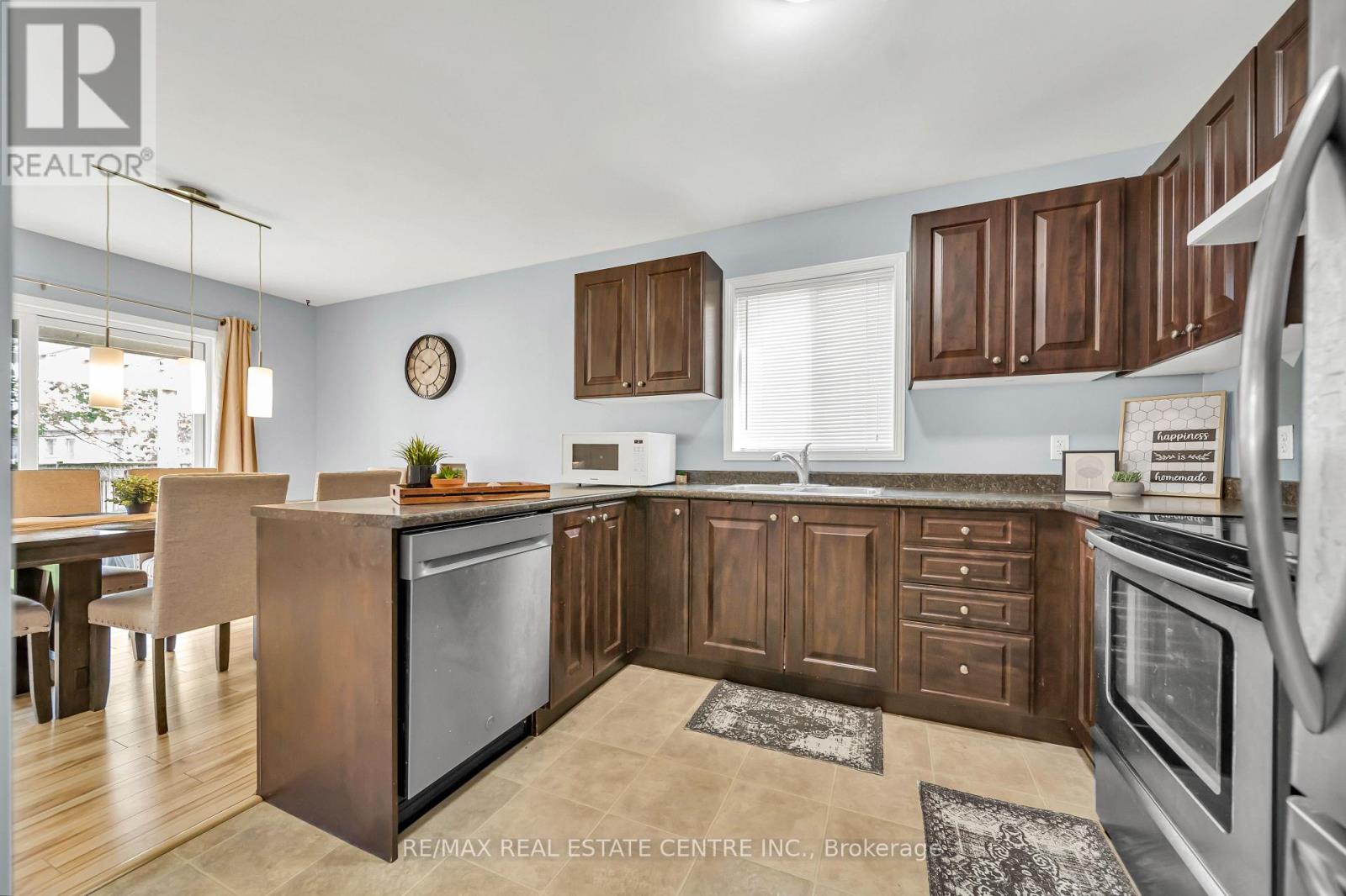 312 RAY STREET - 19