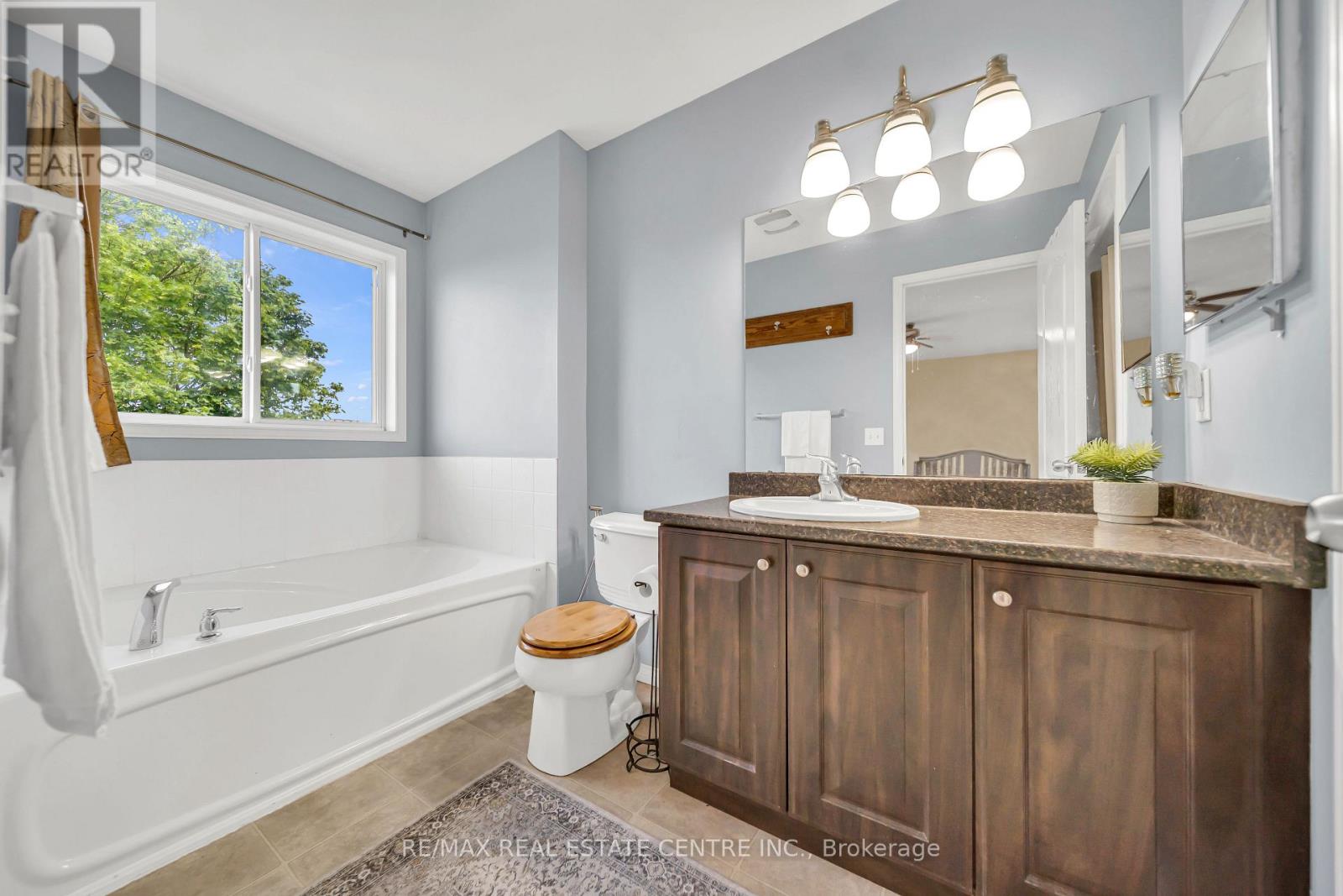 312 RAY STREET - 27