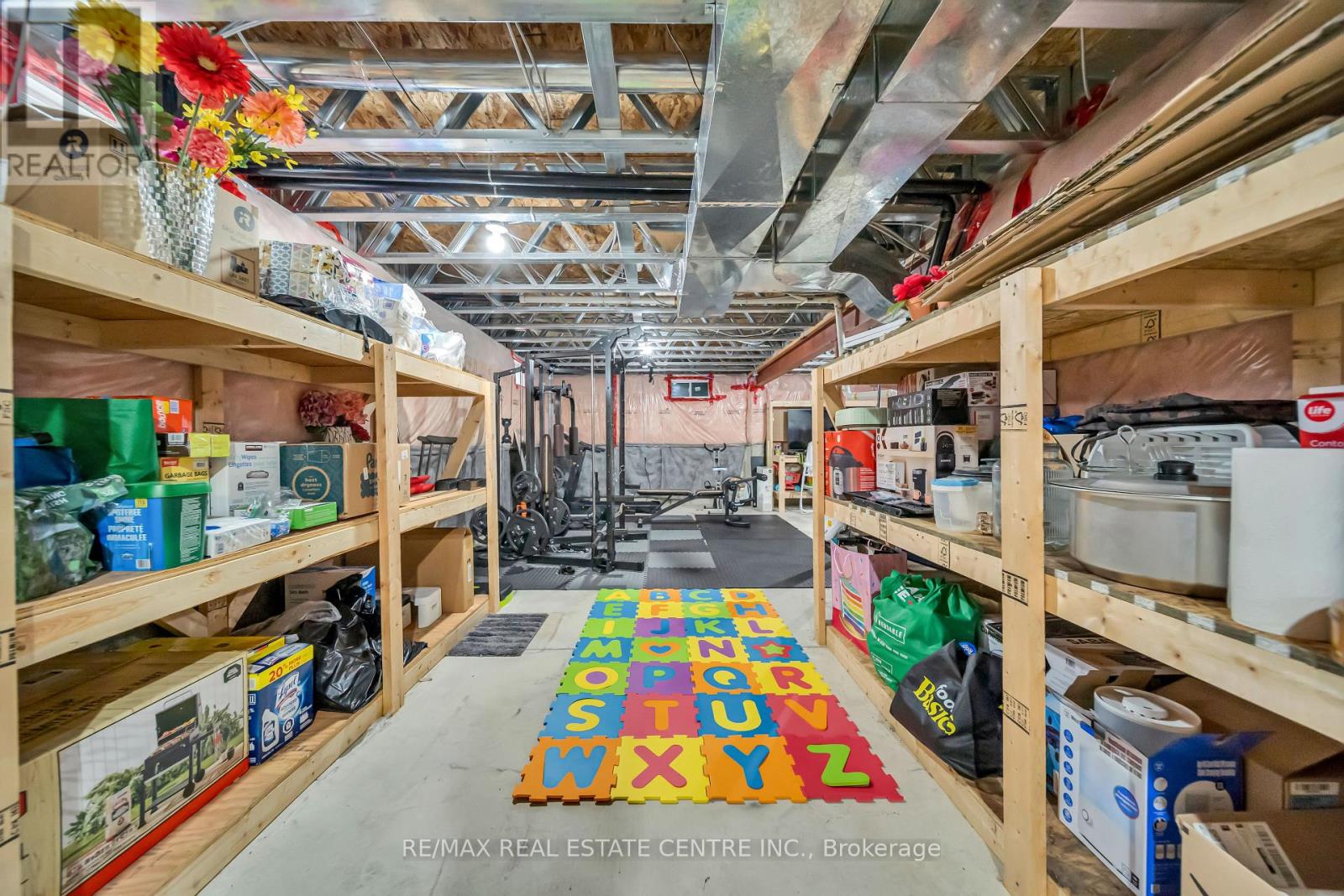 312 RAY STREET - 35