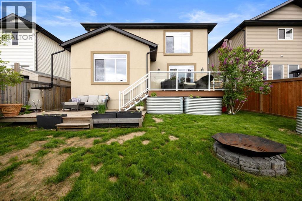 376 Fireweed Crescent — photo 47