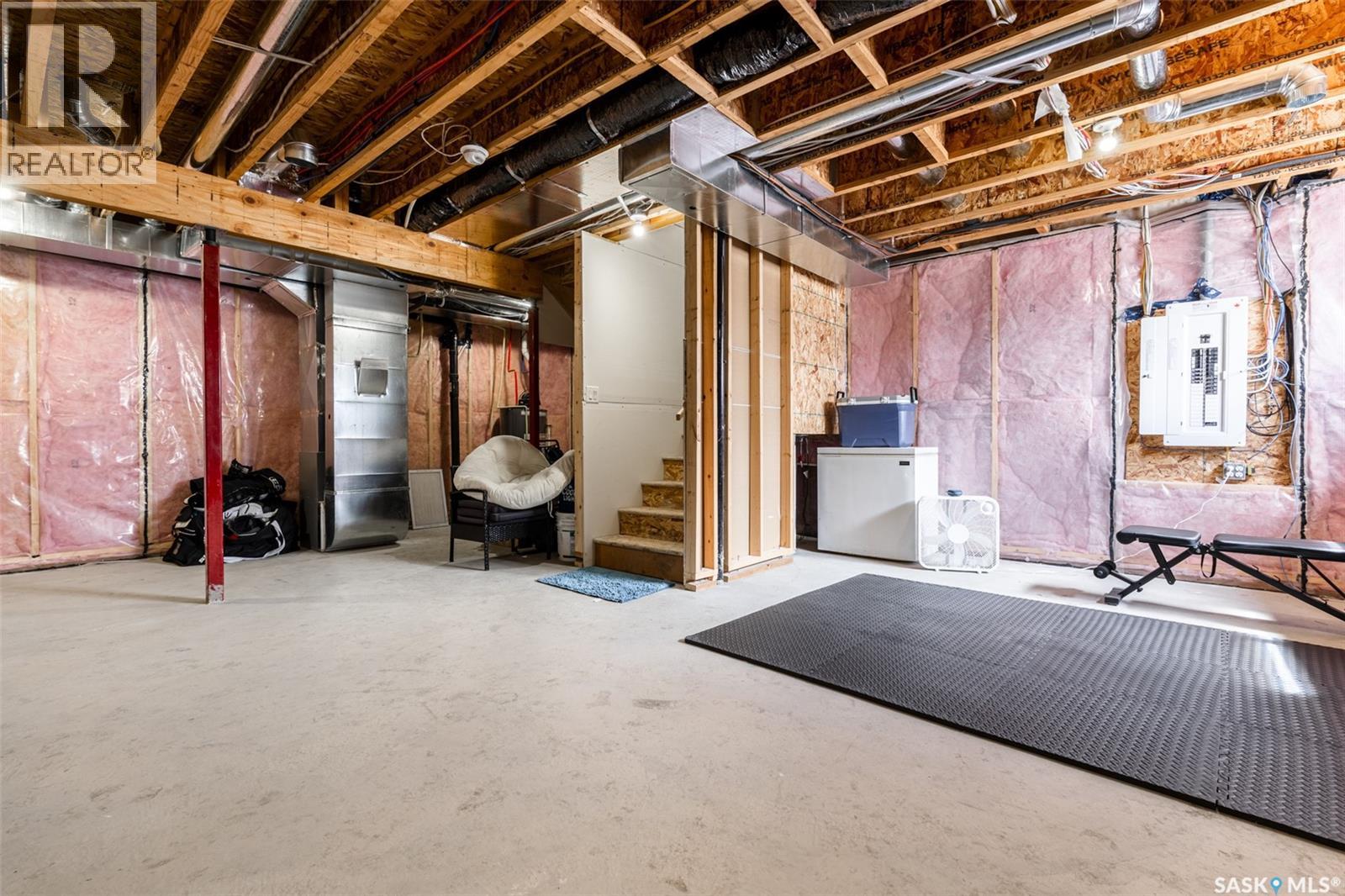 428 Myles Heidt MANOR — photo 35