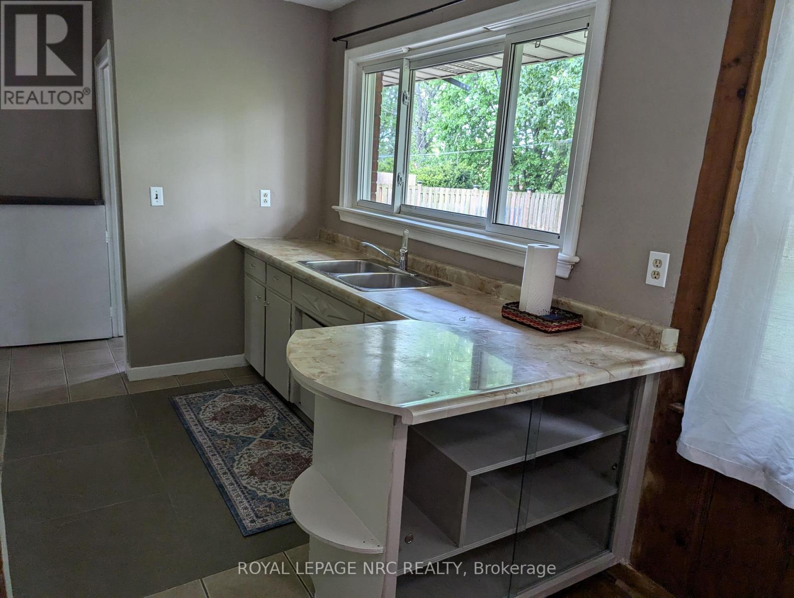 6094 STEVENS STREET E - 13