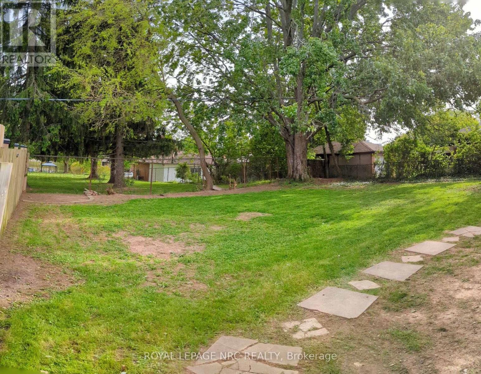 6094 STEVENS STREET E - 35