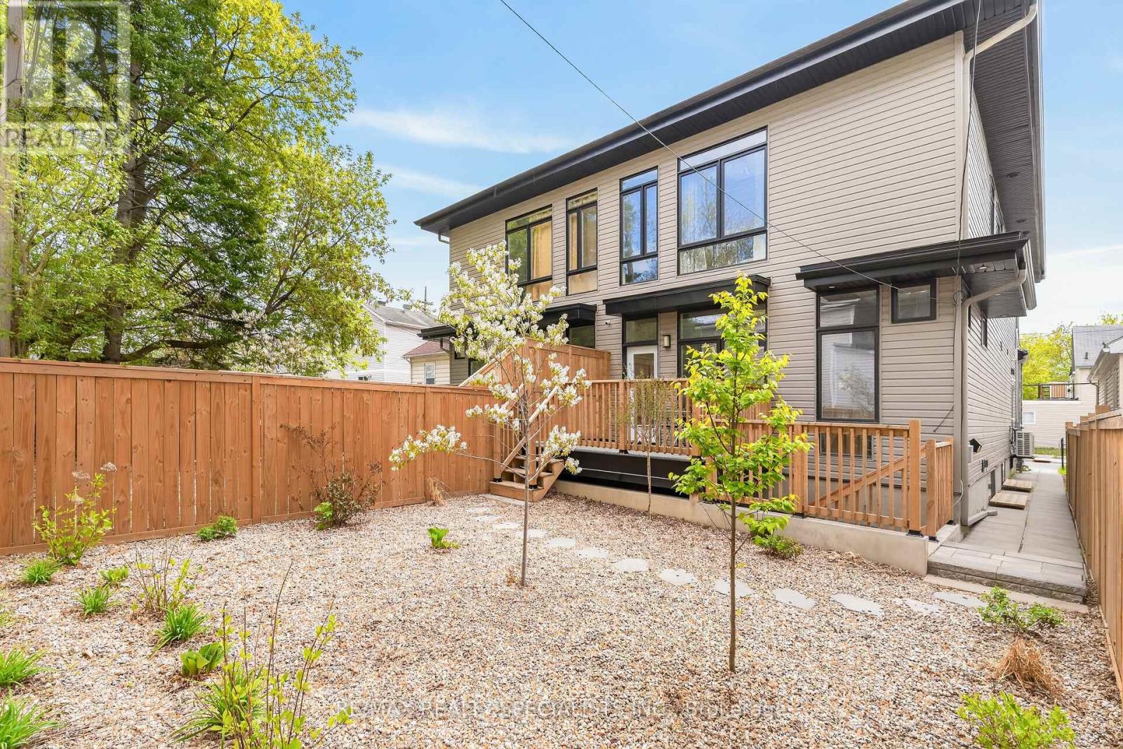 207 MONTFORT STREET, Ottawa. Luxury613. By Peter Sagos - Image 28