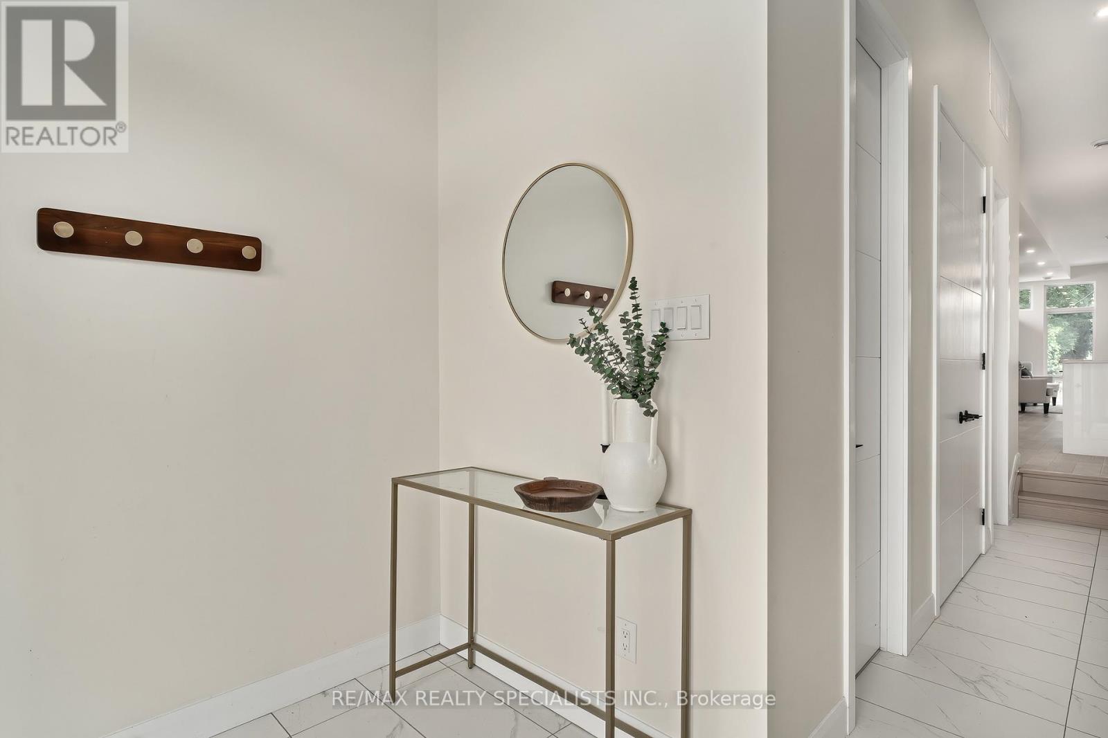 207 MONTFORT STREET, Ottawa. Luxury613. By Peter Sagos - Image 7