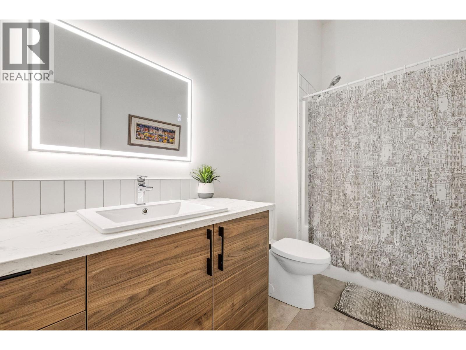  1821 Diamond View Drive, West Kelowna