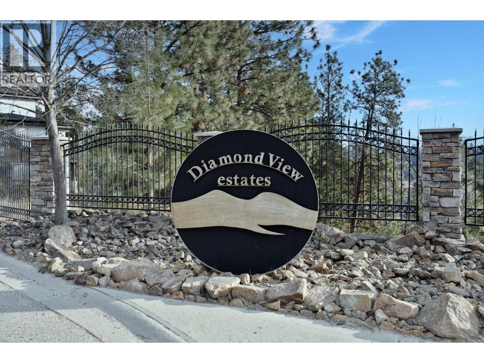  1821 Diamond View Drive, West Kelowna
