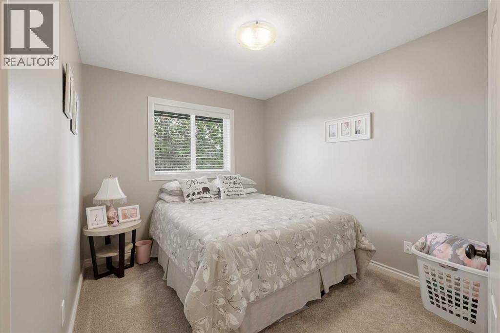 40 Emily Crescent, Lacombe