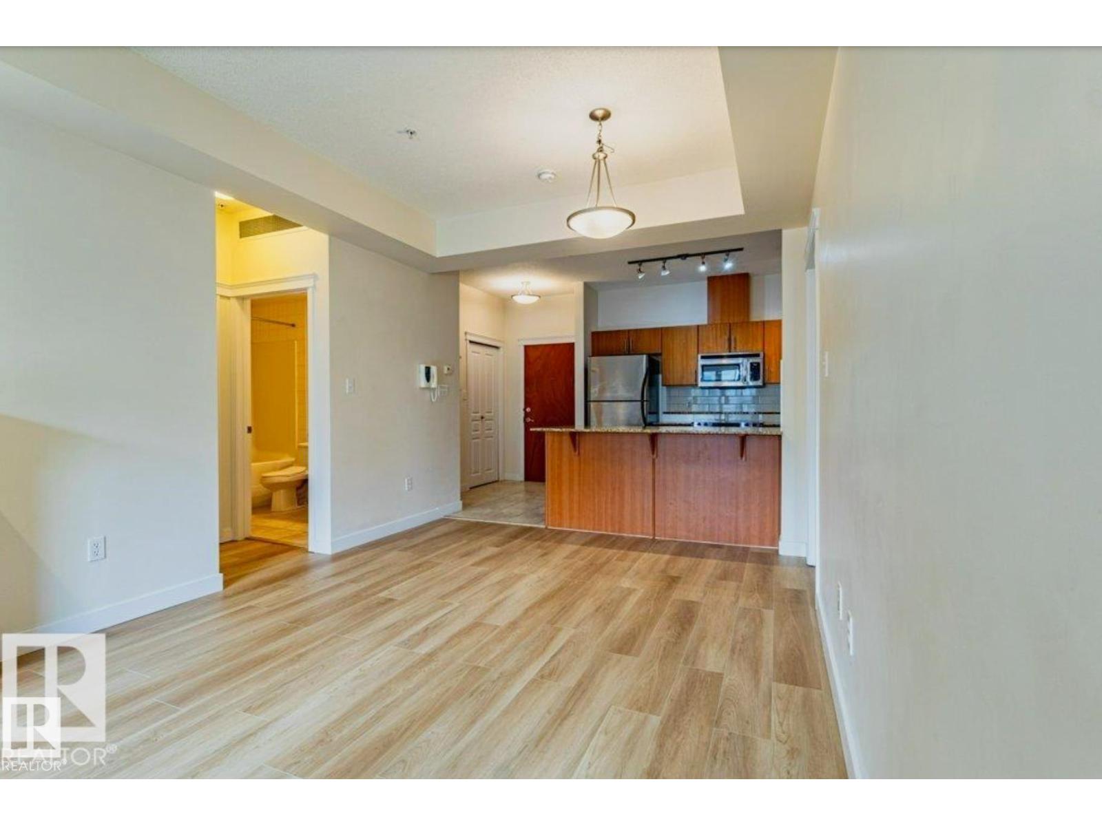 #409 10333 112 ST NW - 13
