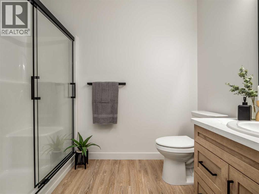 7038 48 Street - 27