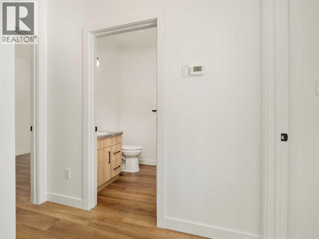 7046 48 Street - 9