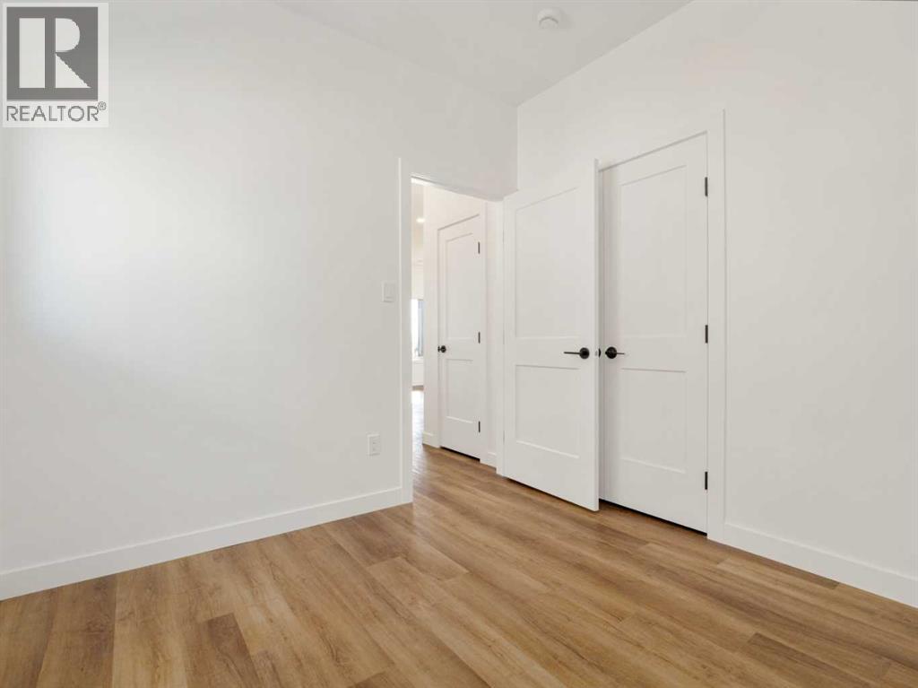 7046 48 Street - 15