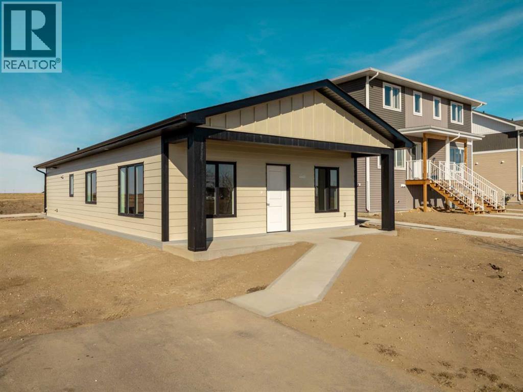 7046 48 Street - 3