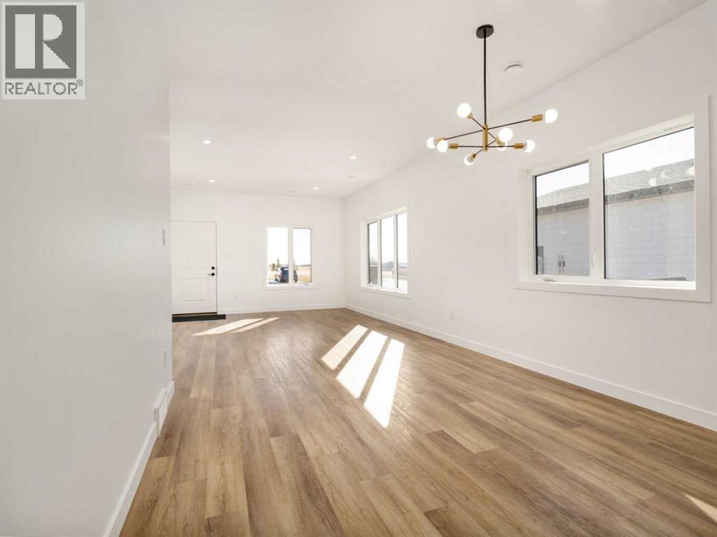 7046 48 Street - 18