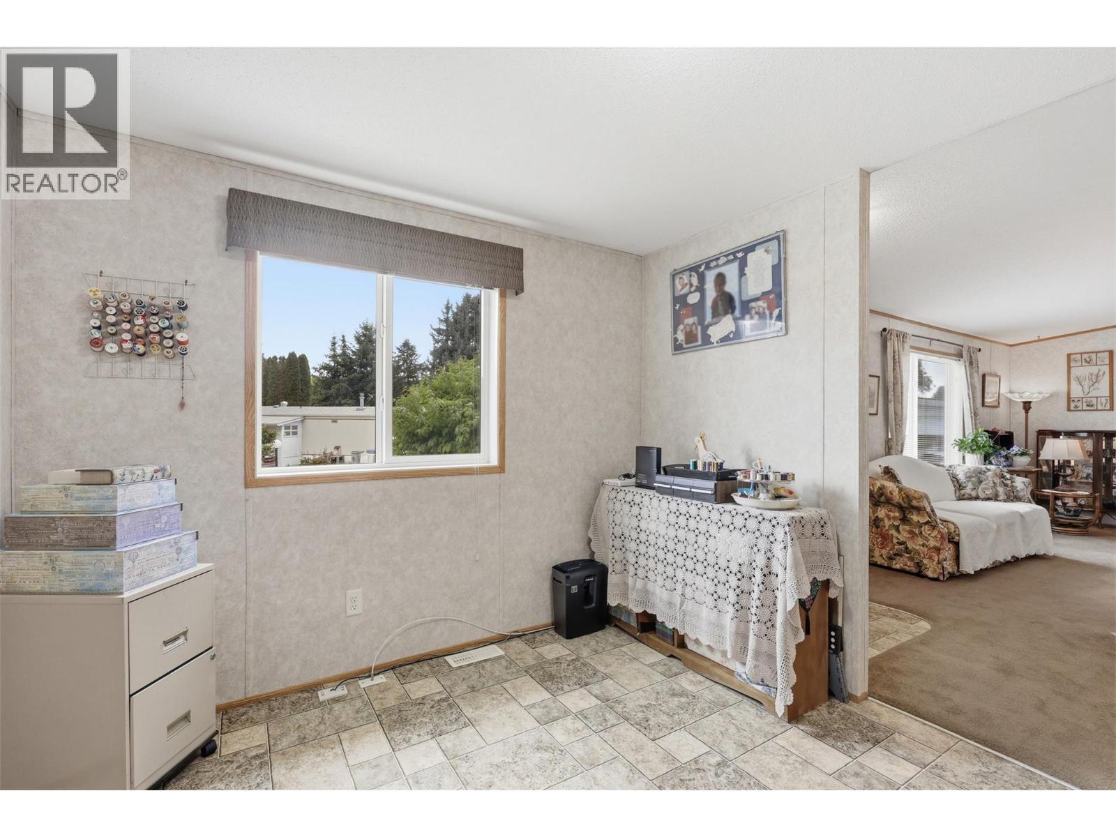 #27 2401 Ord Road - 19