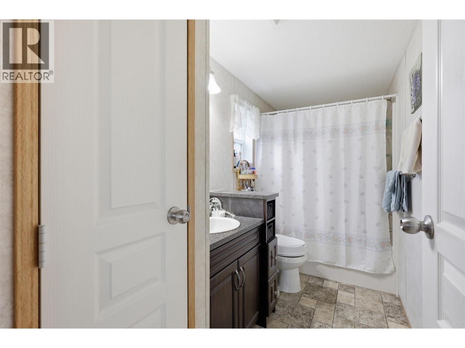 #27 2401 Ord Road - 16