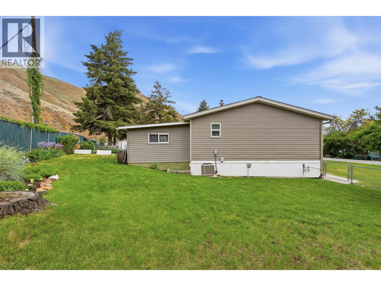 #27 2401 Ord Road - 29