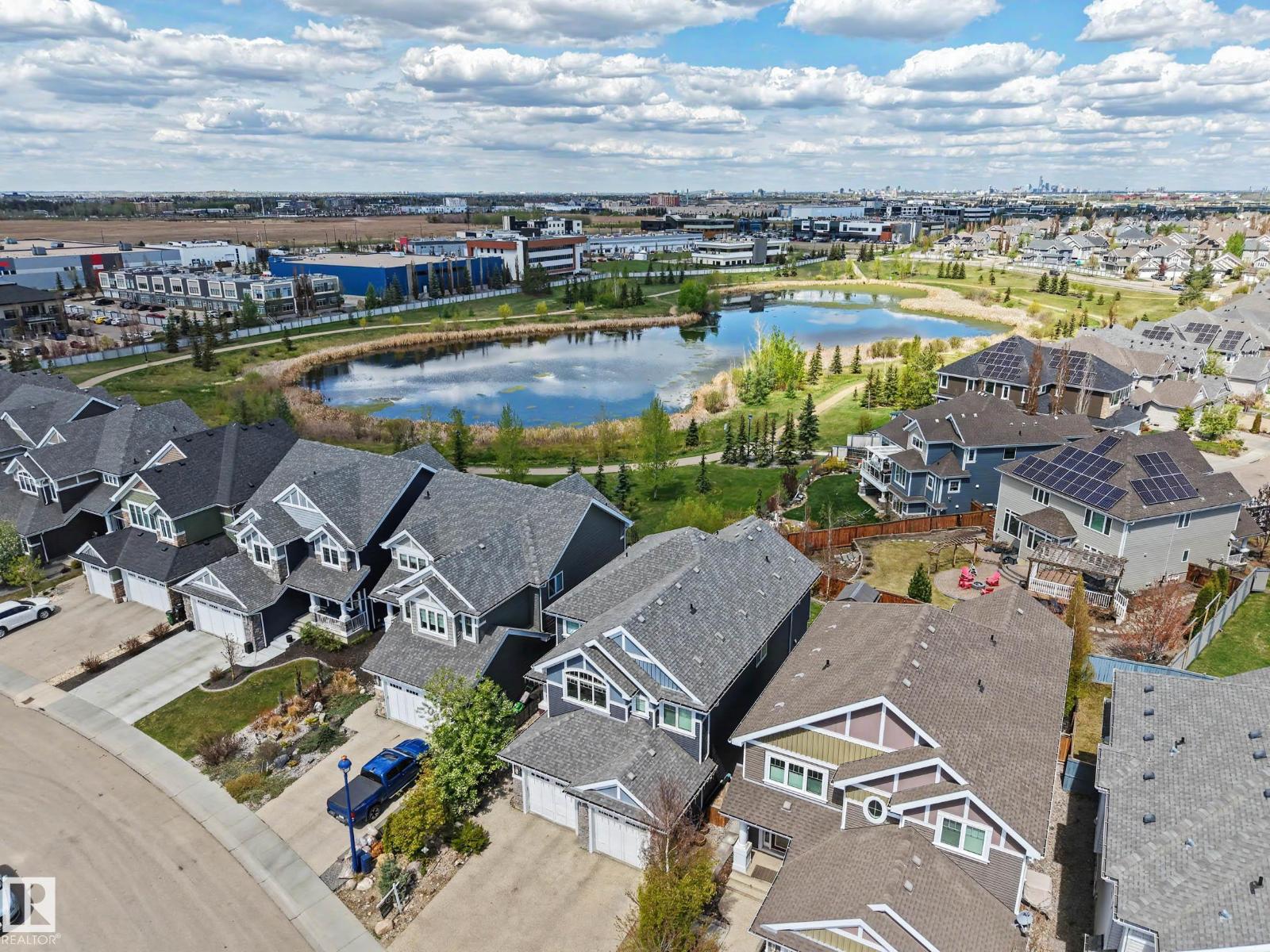 9036 24 AV SW - 3