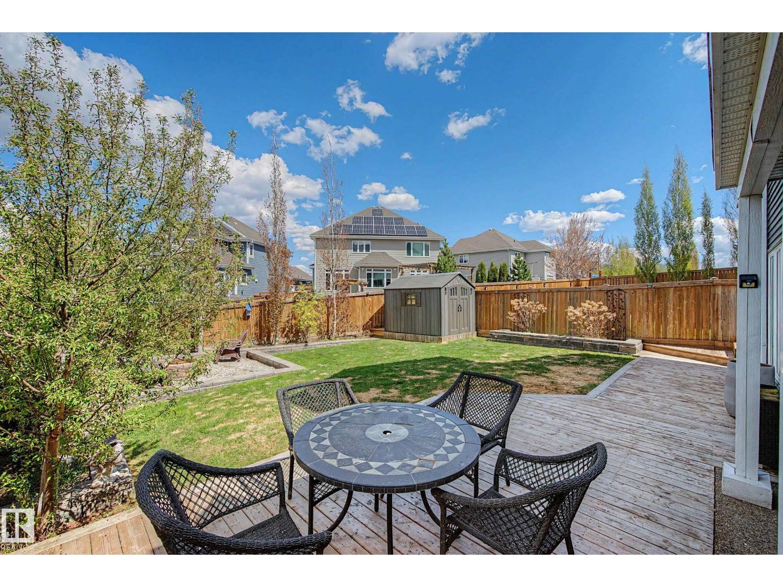 9036 24 AV SW - 55