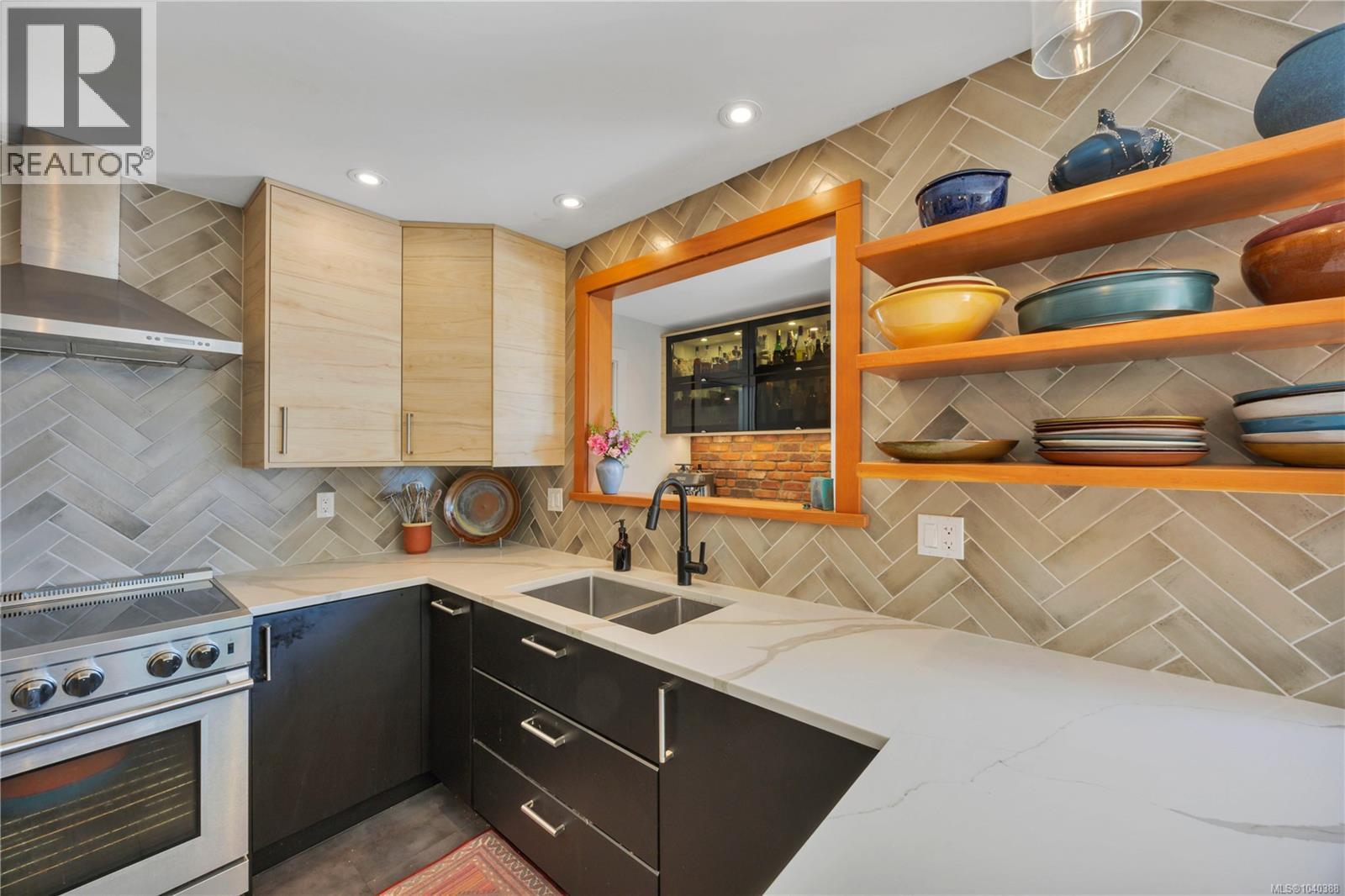 1116 2nd Ave, Ladysmith