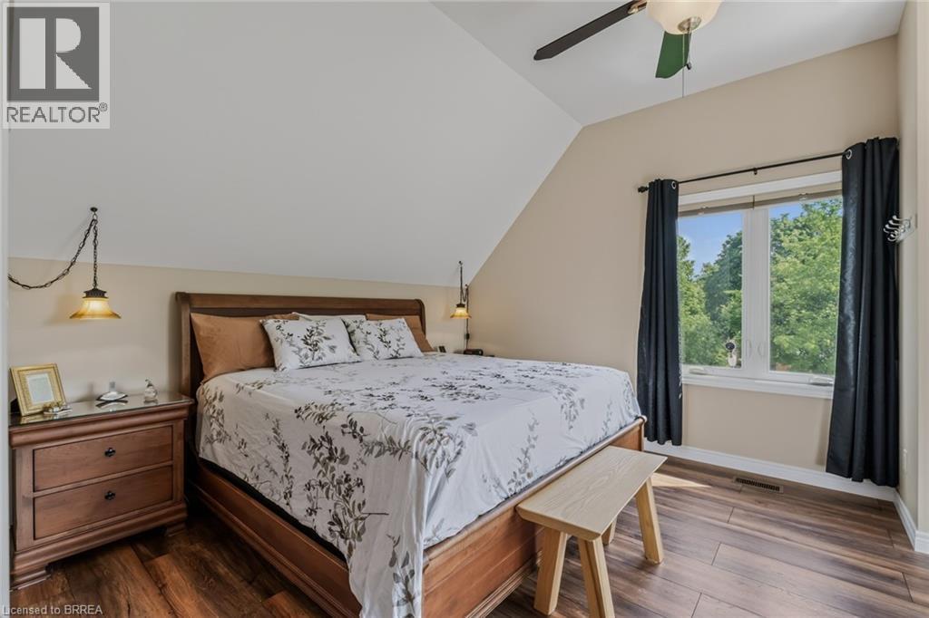 46 CLARA Crescent - Image 33