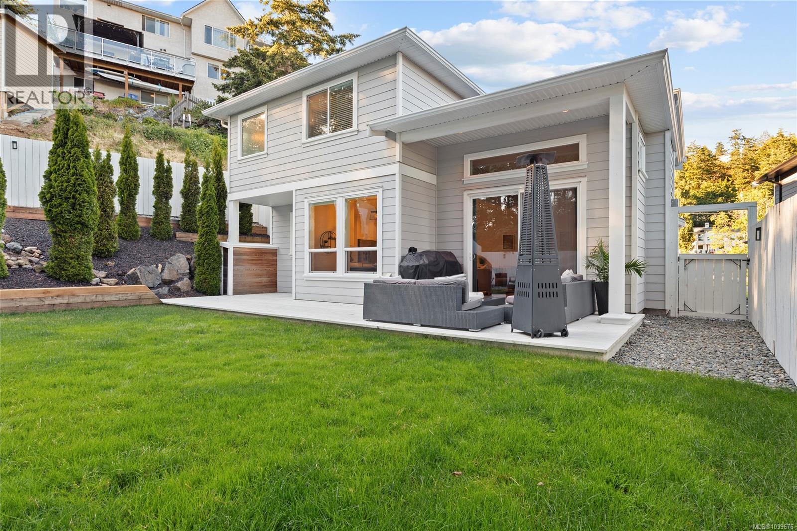  1109 Braelyn Place, Langford