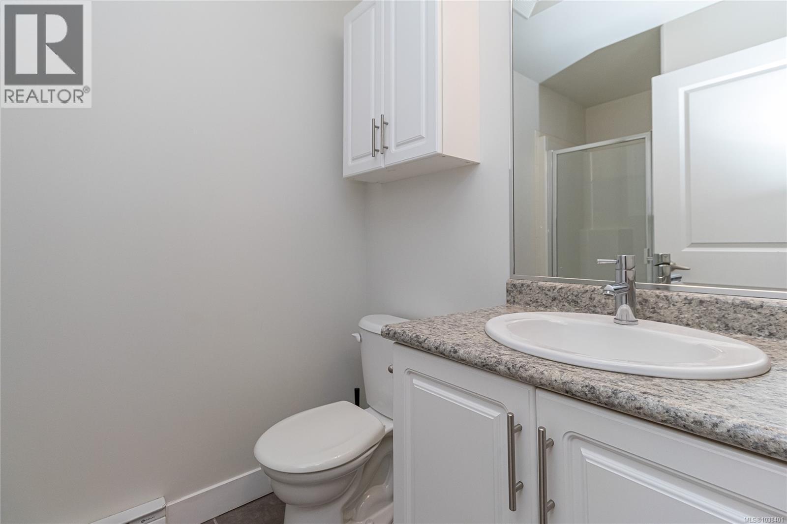 203 938 Dunford Avenue, Langford