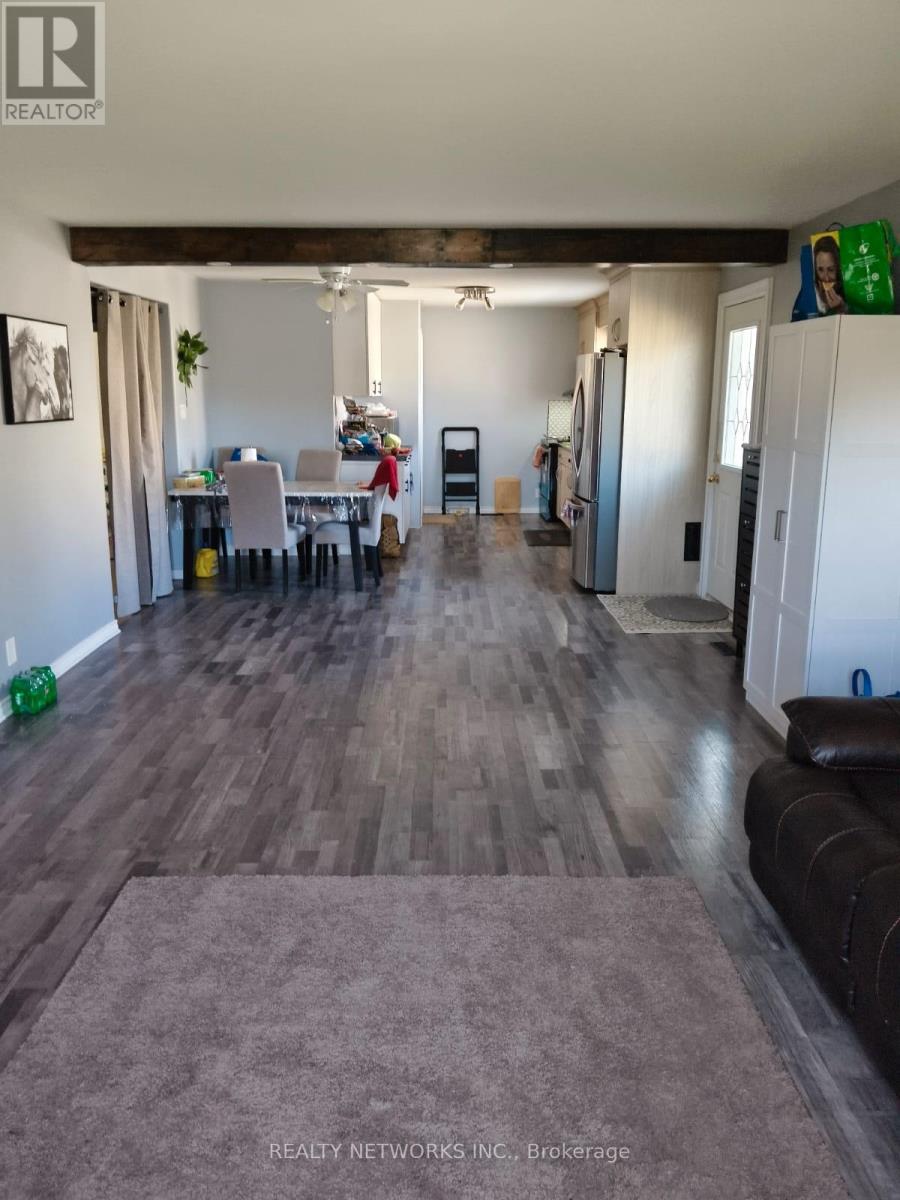 303 POPLAR AVENUE - 5