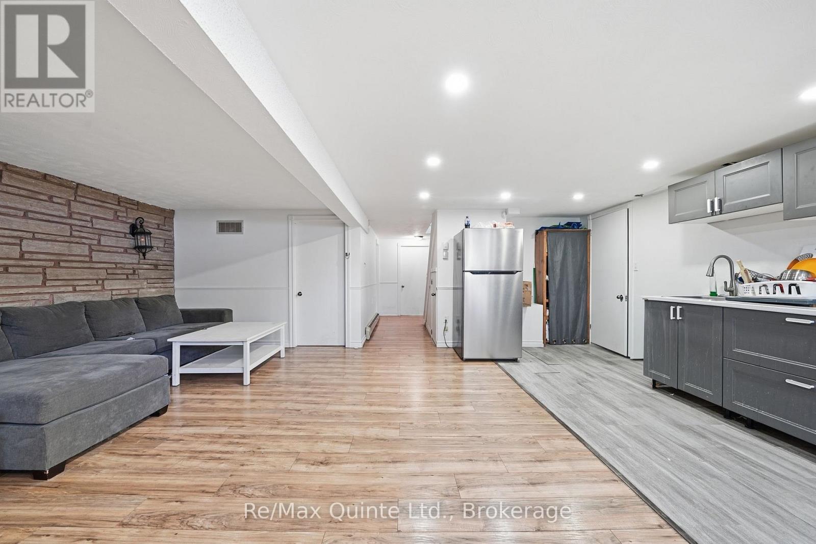 76 GILBERT STREET - 19