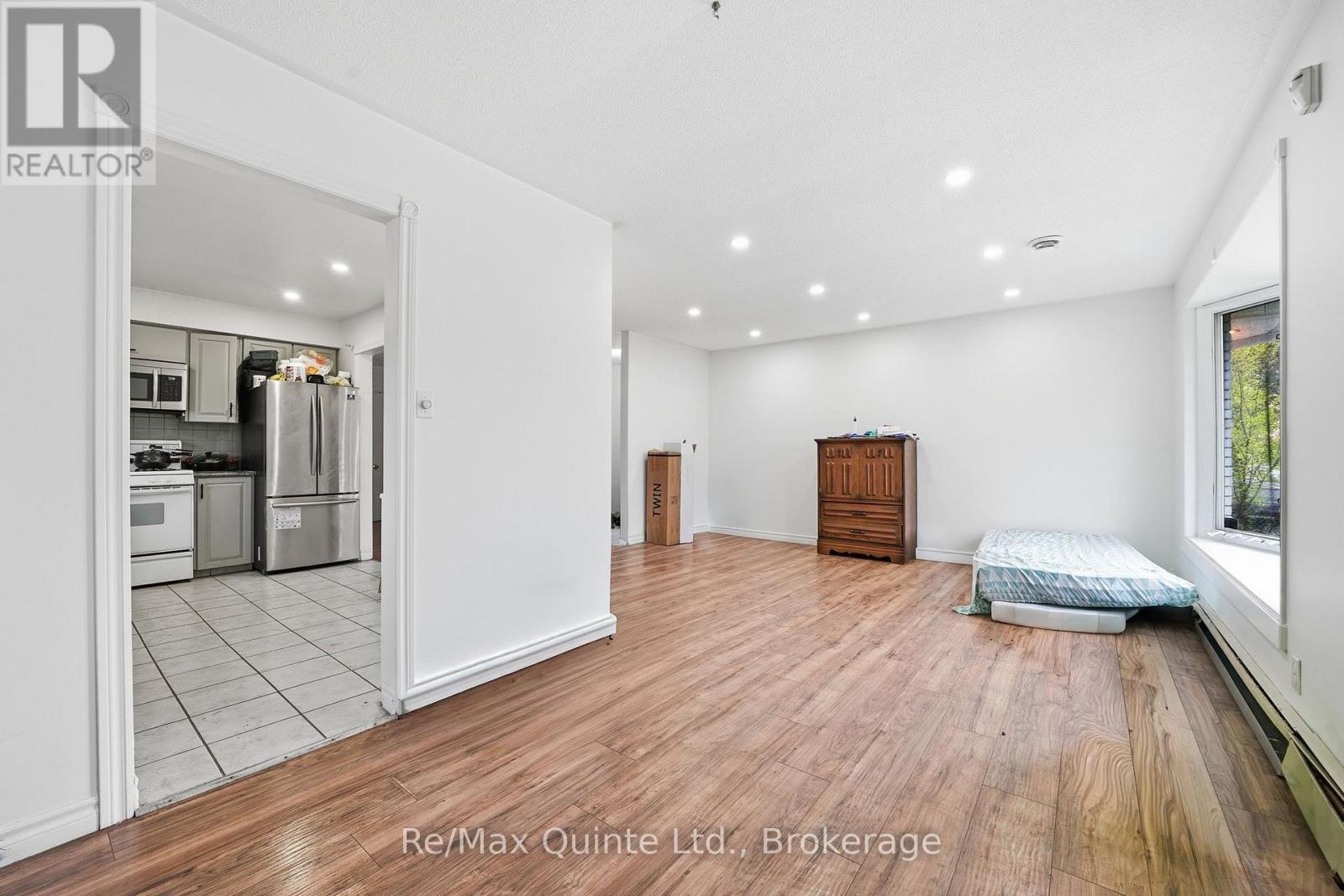76 GILBERT STREET - 7