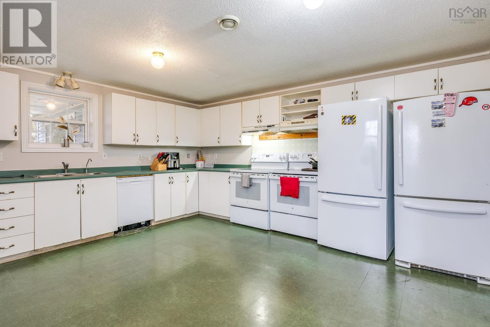 4953 Sandy Point Road - 29