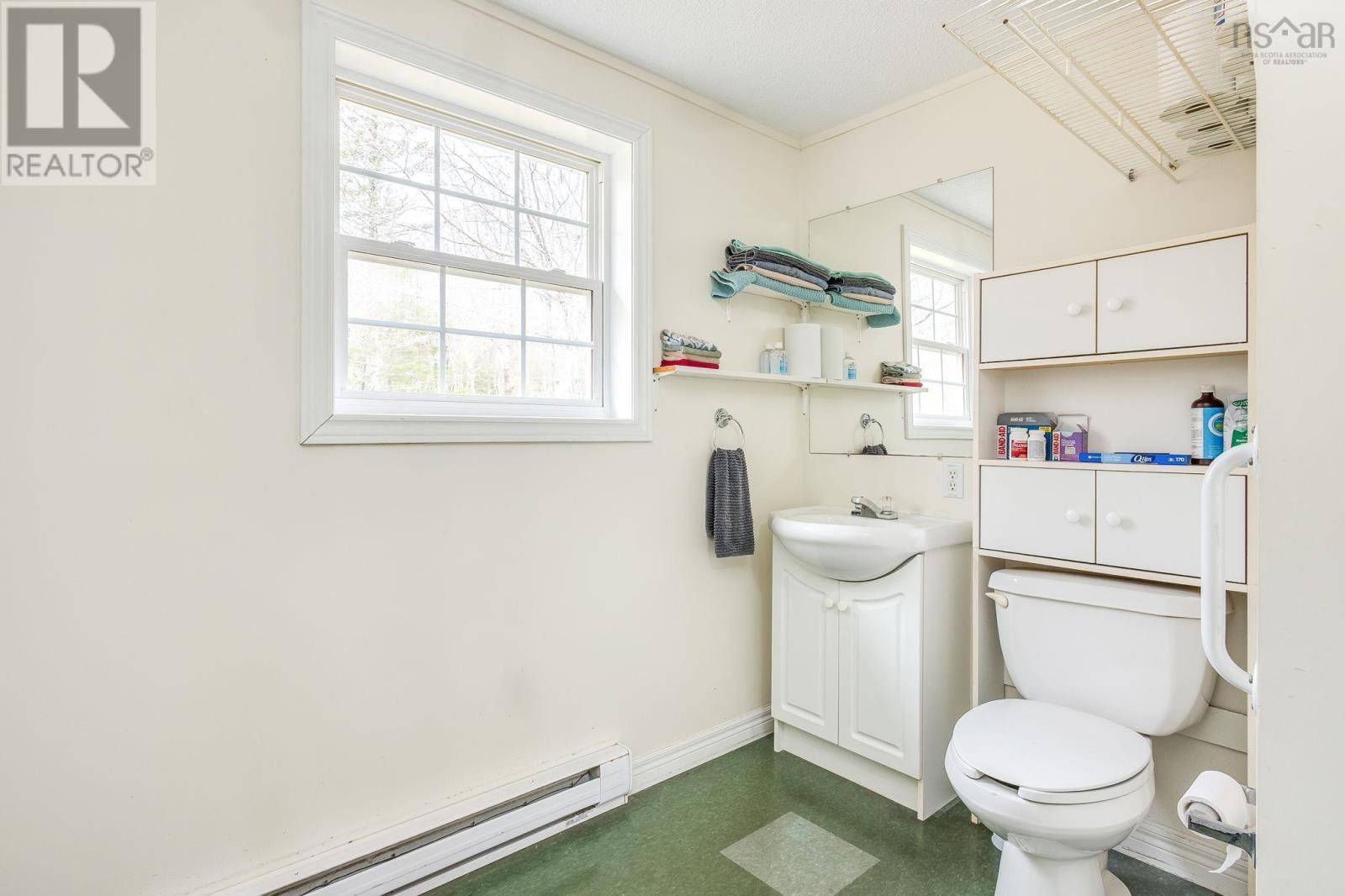 4953 Sandy Point Road - 38