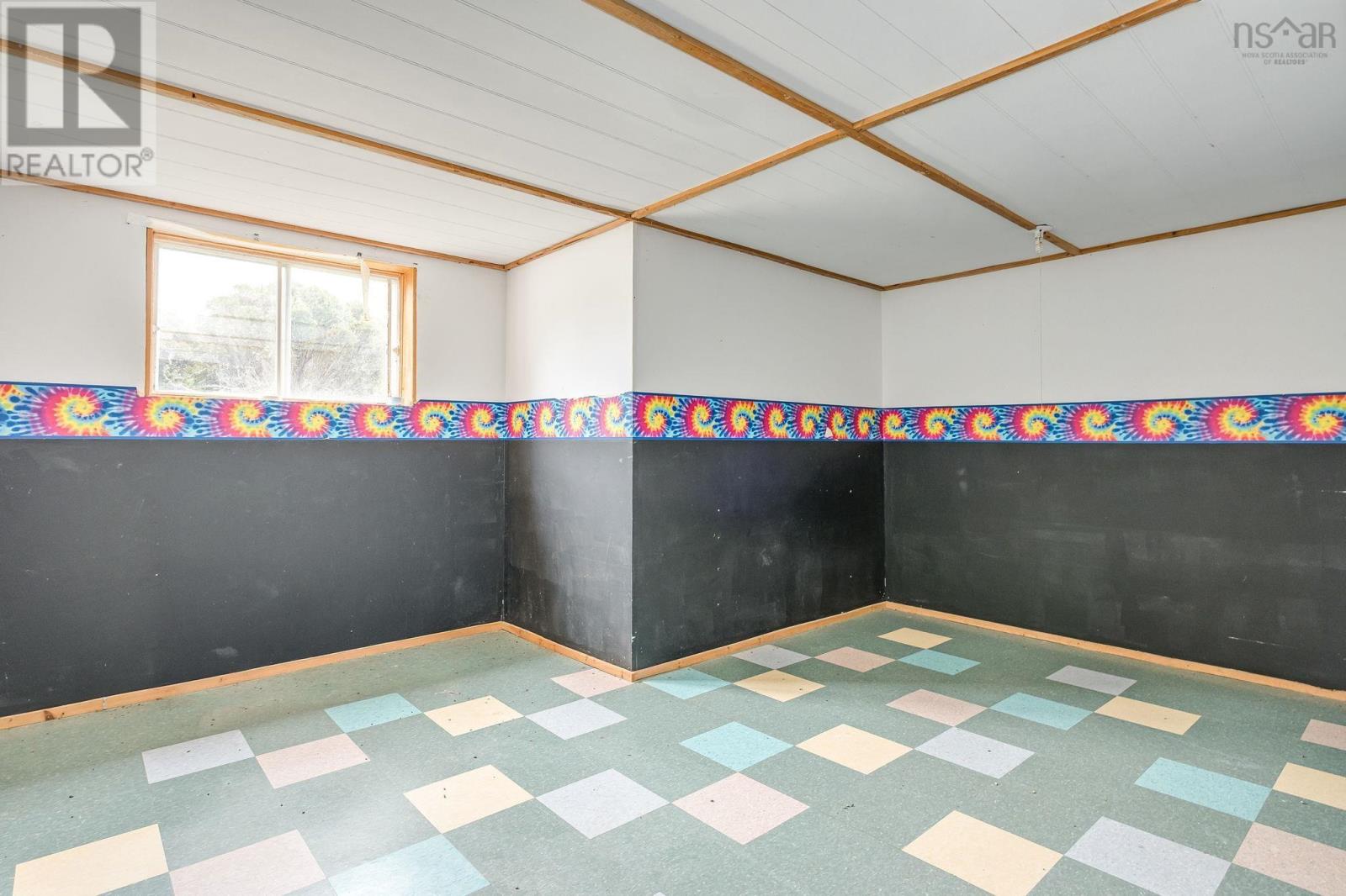 4953 Sandy Point Road - 44